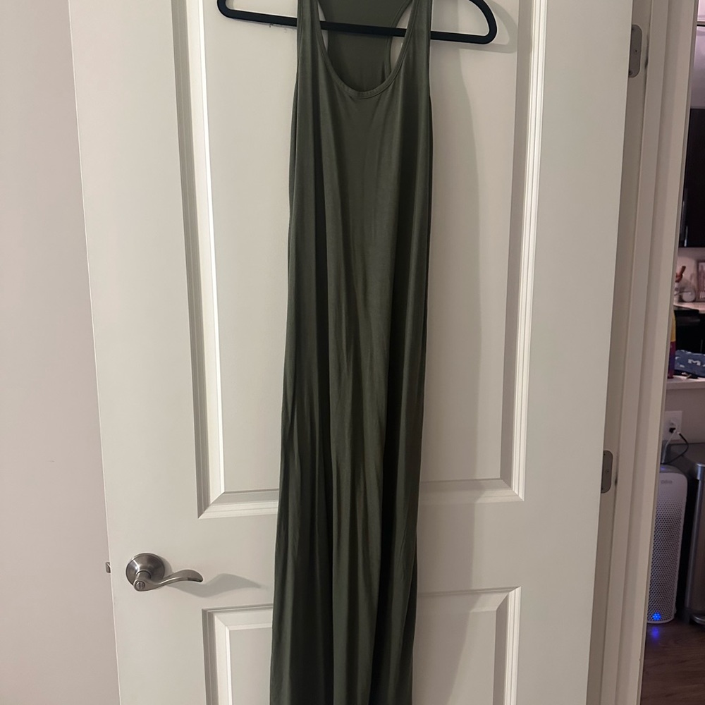 Treasure & Bond Maxi Dress